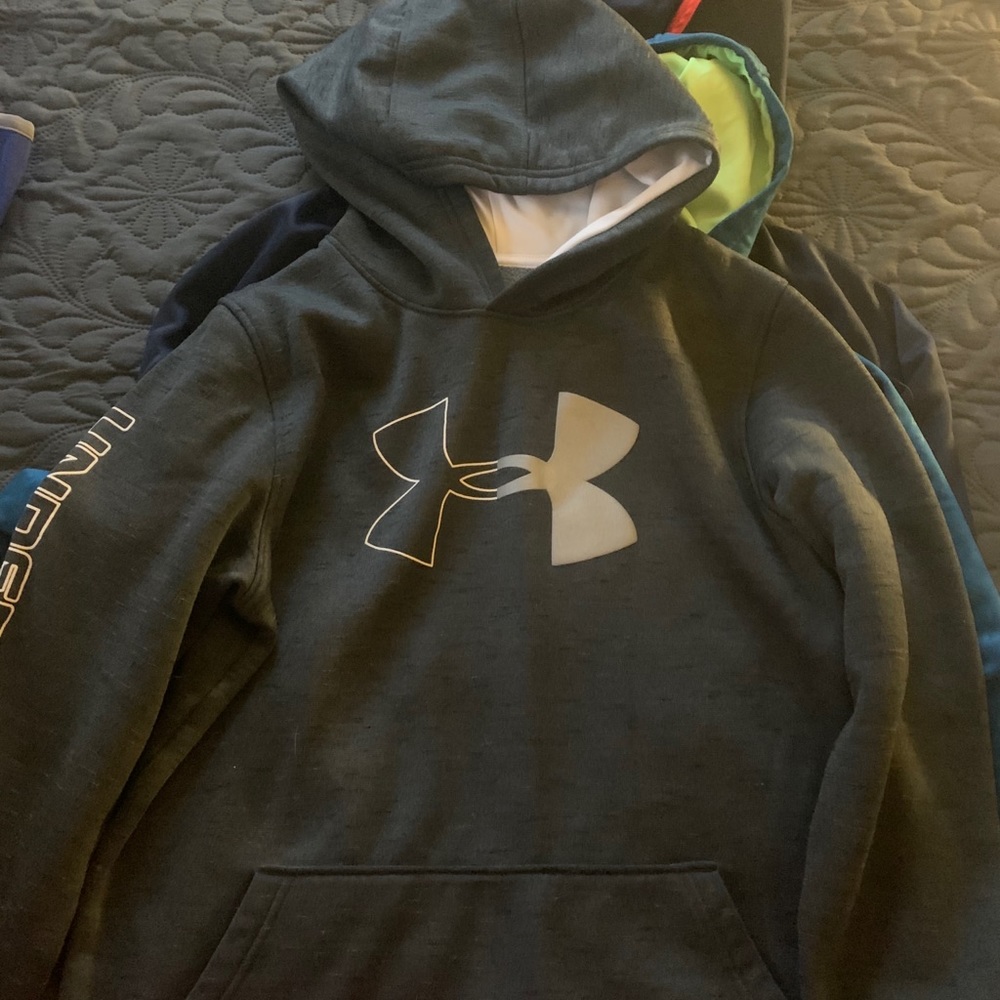 Under Armour Hoodie